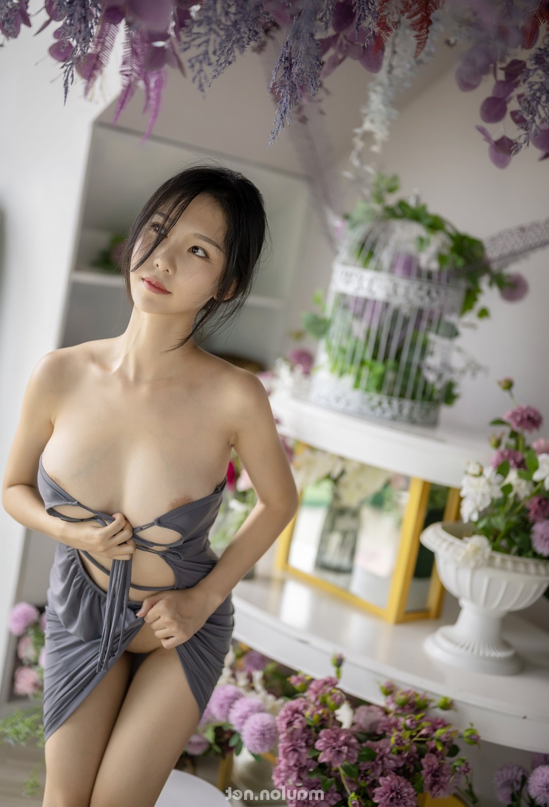 Quý cô U40 nhưng vẫn còn tươi (20 Pic) | MauLon.Xyz